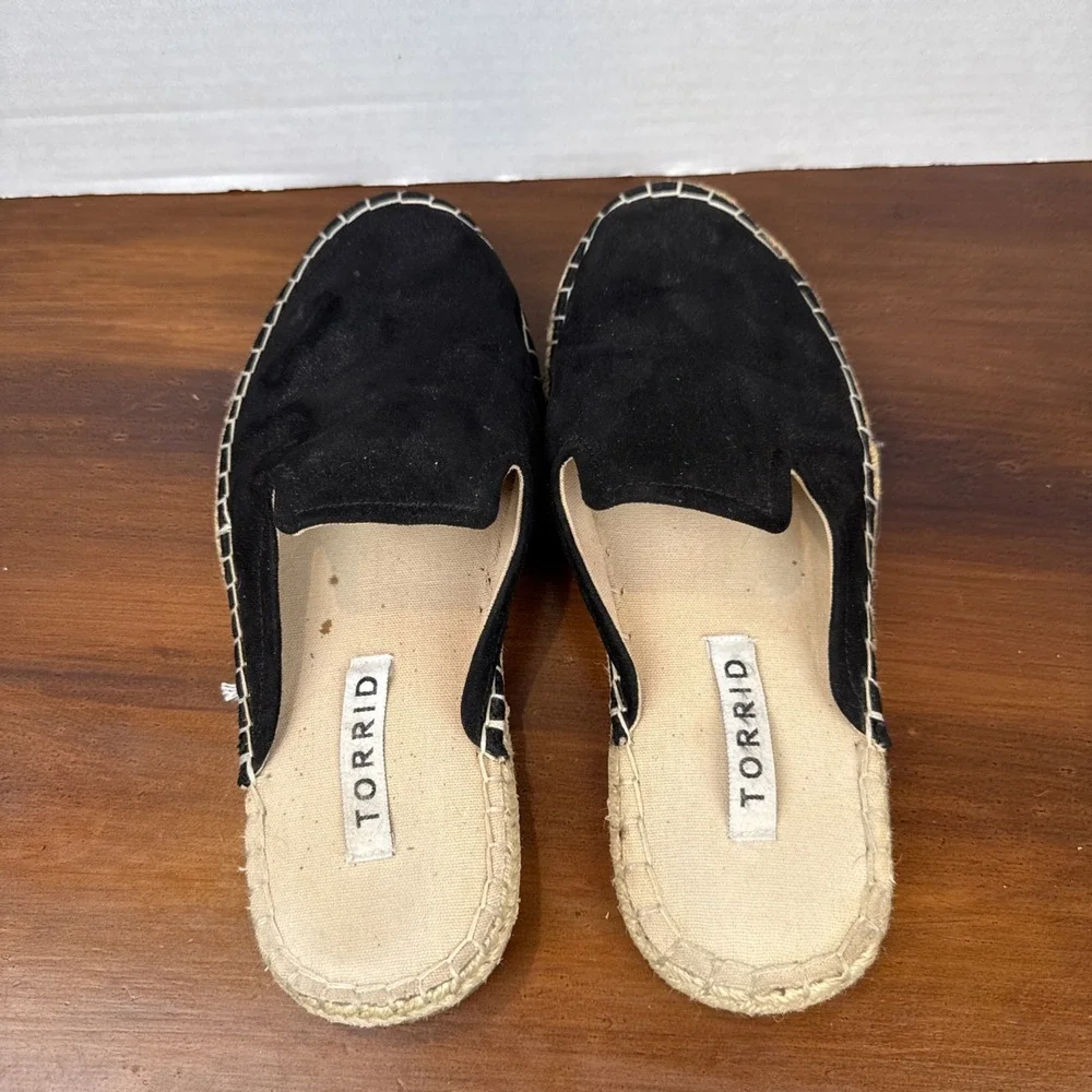 Women's Torrid‎ Black Espadrille Flats Size 7.5WW